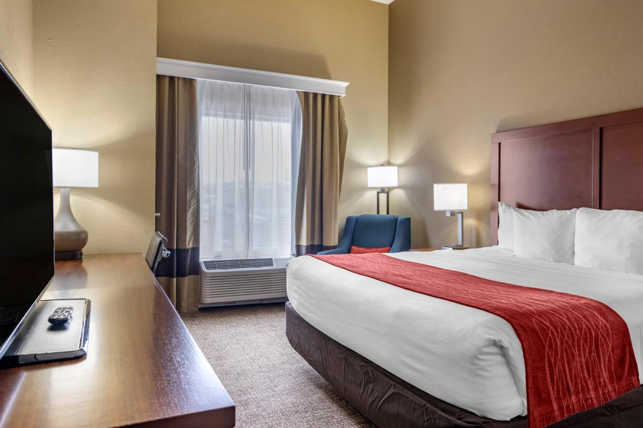Comfort Inn & Suites Augusta المظهر الخارجي الصورة