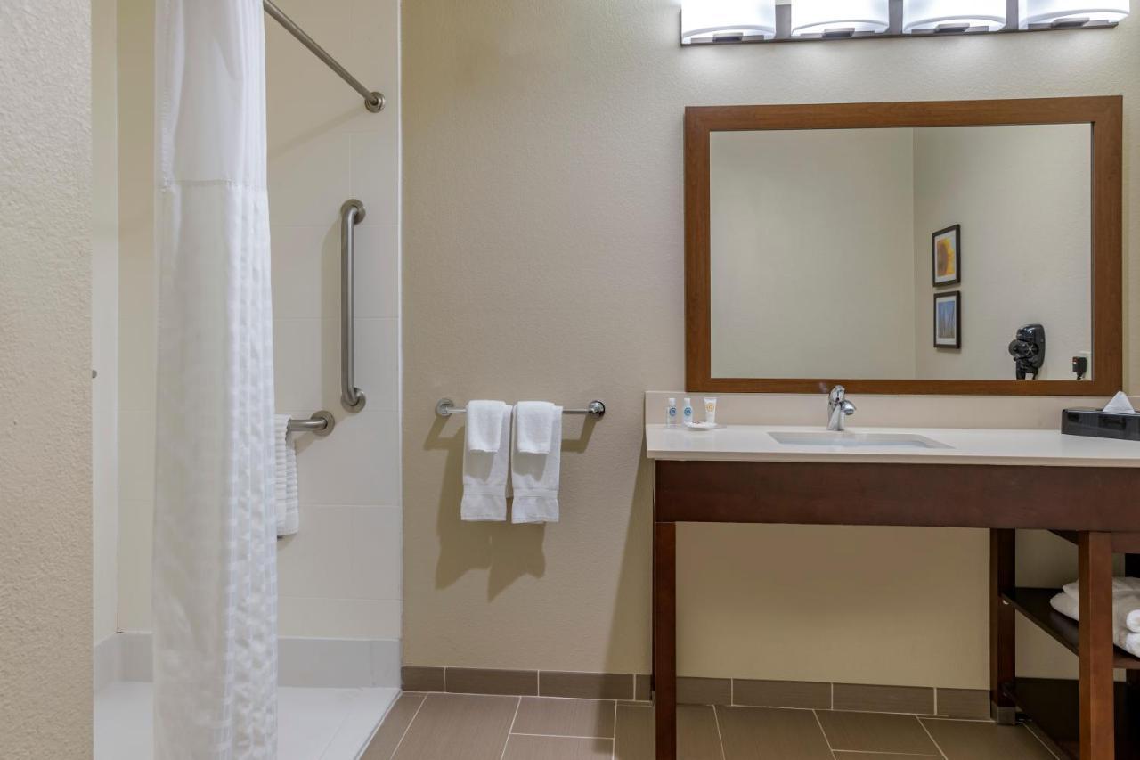 Comfort Inn & Suites Augusta المظهر الخارجي الصورة
