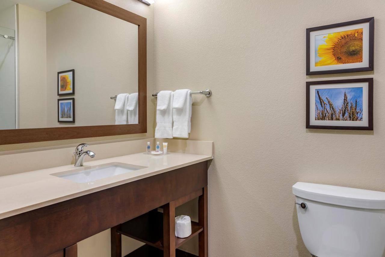 Comfort Inn & Suites Augusta المظهر الخارجي الصورة