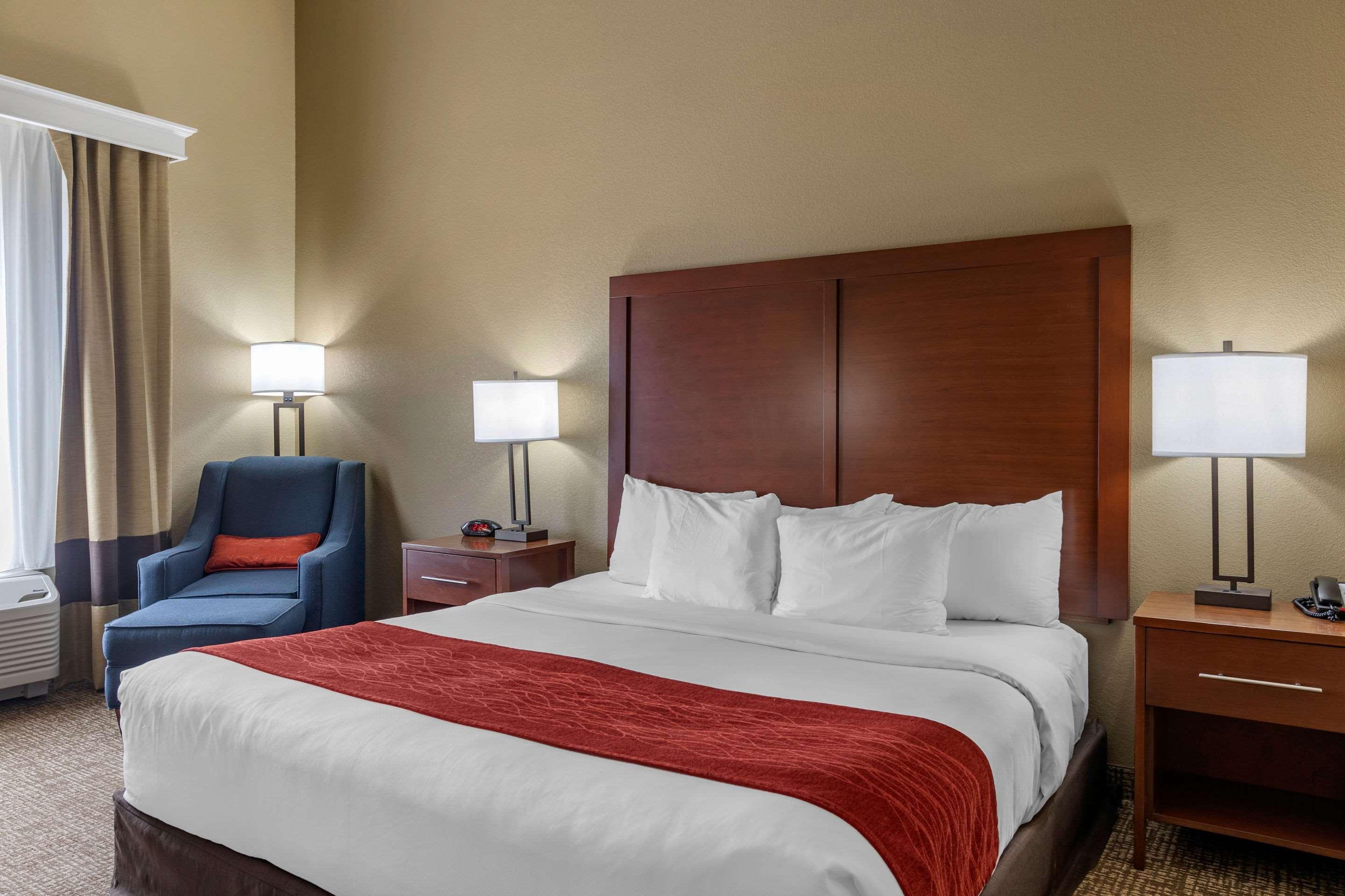 Comfort Inn & Suites Augusta المظهر الخارجي الصورة