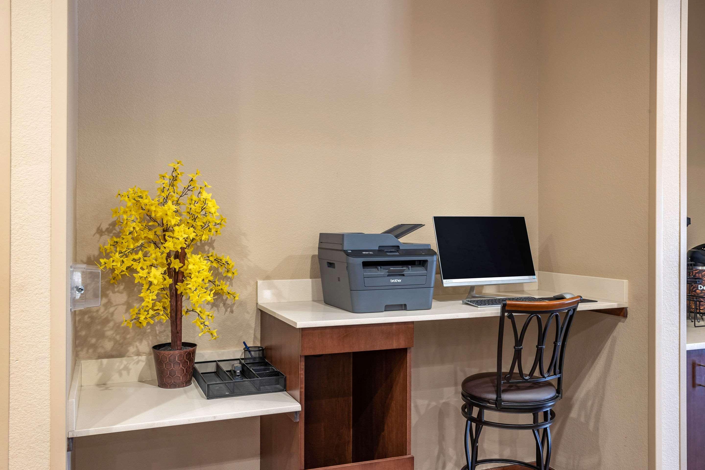 Comfort Inn & Suites Augusta المظهر الخارجي الصورة