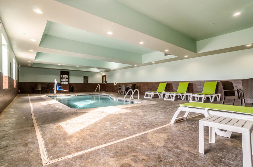 Comfort Inn & Suites Augusta المظهر الخارجي الصورة