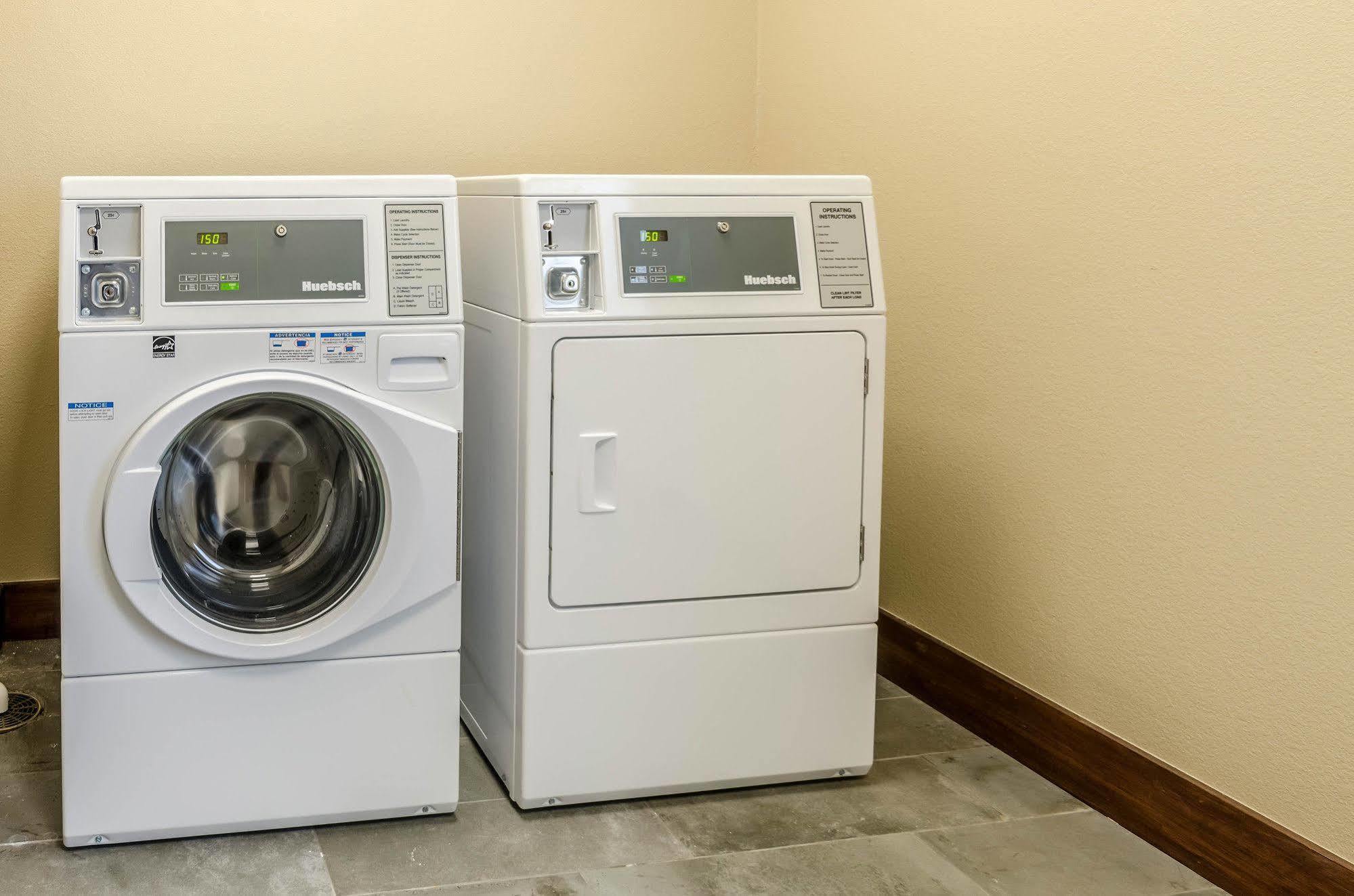Comfort Inn & Suites Augusta المظهر الخارجي الصورة